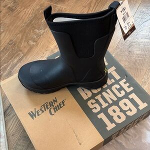 Western Chief Milford Black Men's Boots